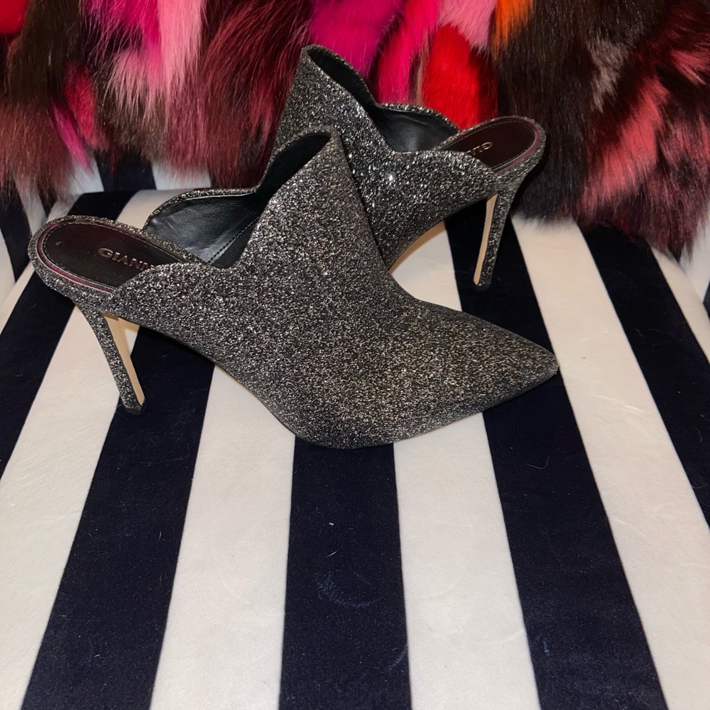 Gianni Bini sparkly mules
